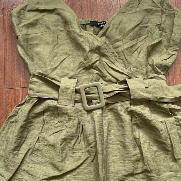 Linen Jumpsuit With Belt S - Picture 5 of 13